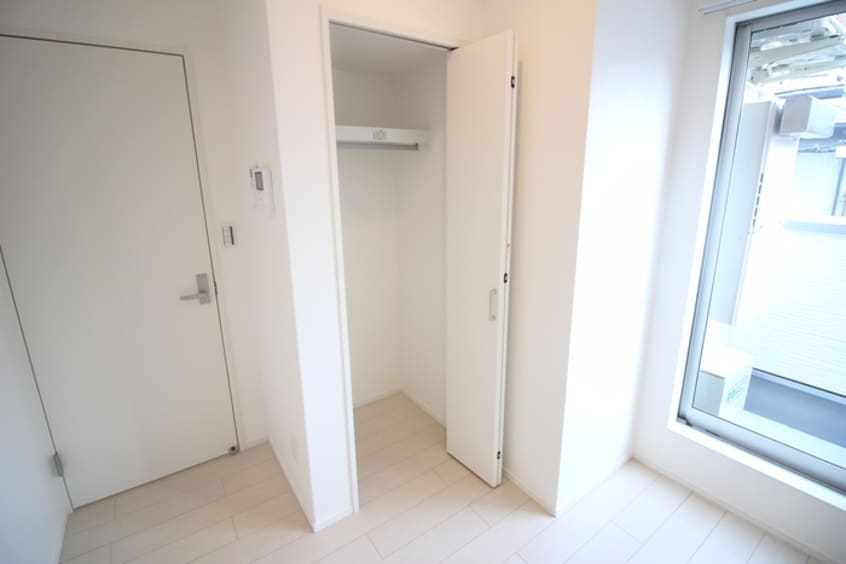 収納 ロワジール宝塚