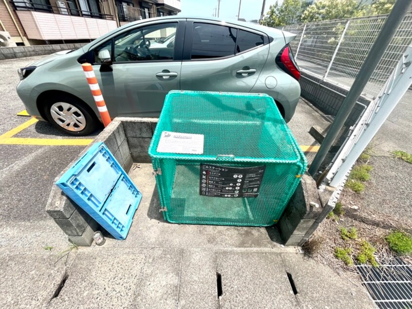 建物設備 メナ－ジュ