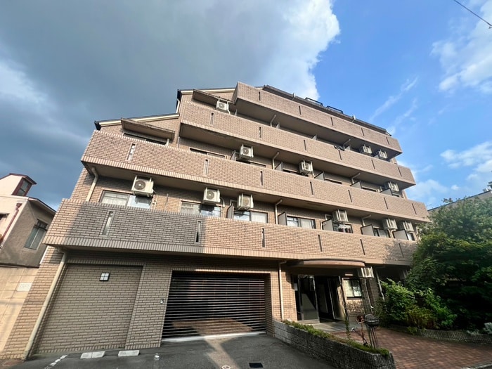 外観写真 エルマ－ナ出町柳