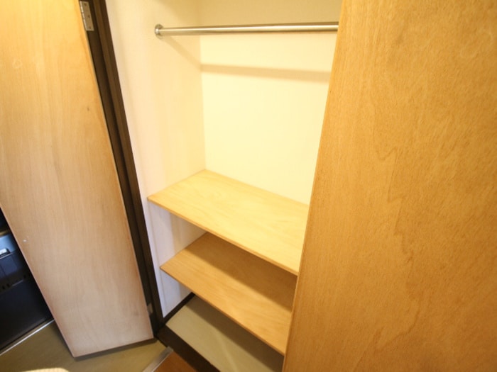 収納 エルマ－ナ出町柳