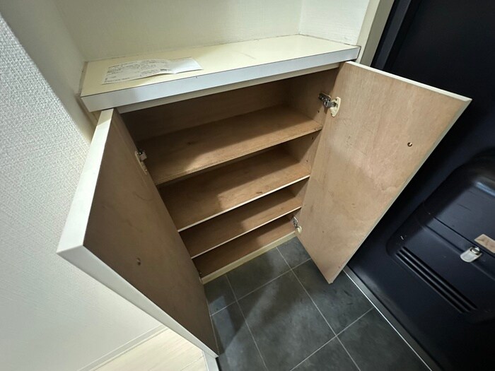 靴箱 ＬＡＵＲＥＬ　ＨＯＵＳＥ