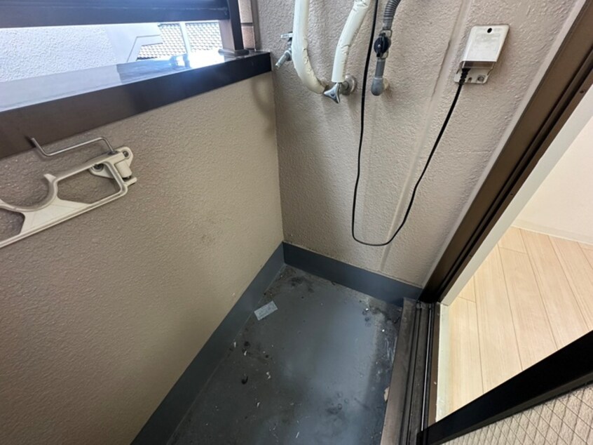 洗濯機置場 ＬＡＵＲＥＬ　ＨＯＵＳＥ