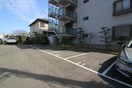 駐車場 オ－スタ－５番館