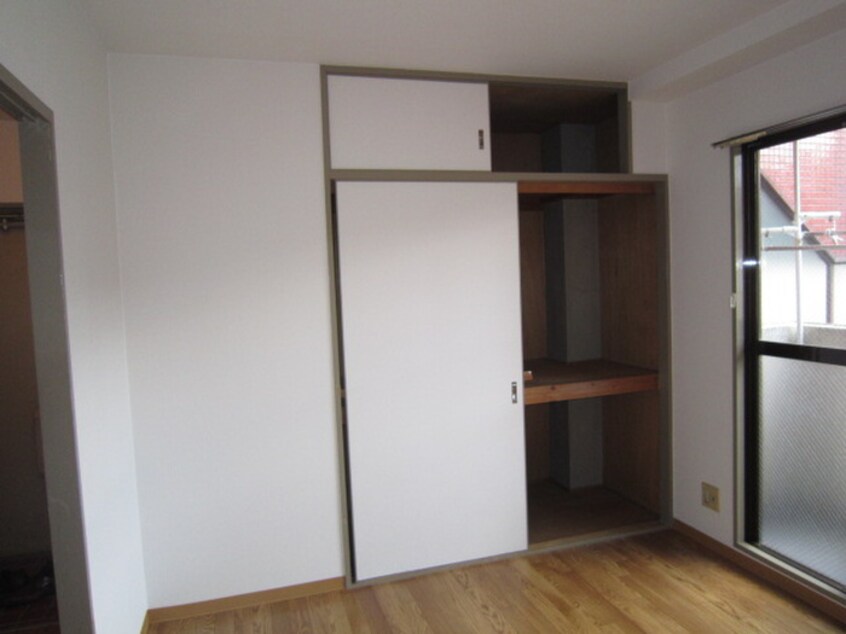 収納 ハイツルエスト