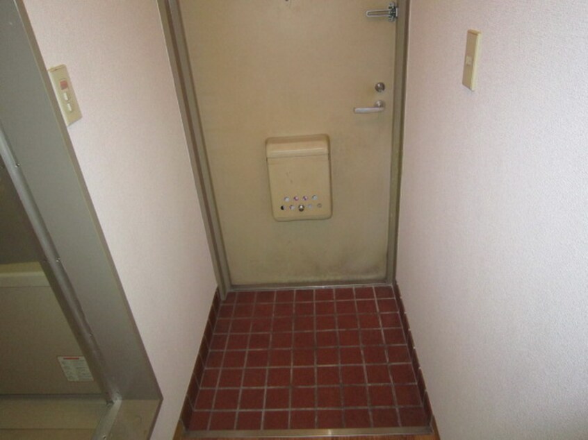 玄関 ハイツルエスト