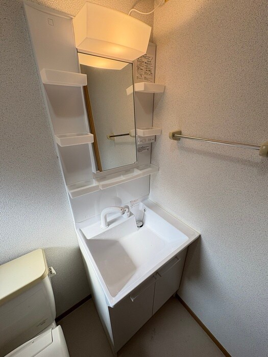 洗面 エルセレ－ノ香ケ丘Ａ棟