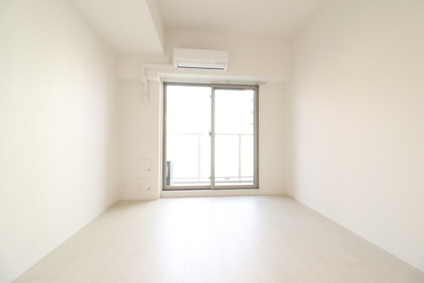 居室 ｴｽﾘｰﾄﾞ神戸兵庫駅ｱｸｱｳﾞｨﾗ(711)