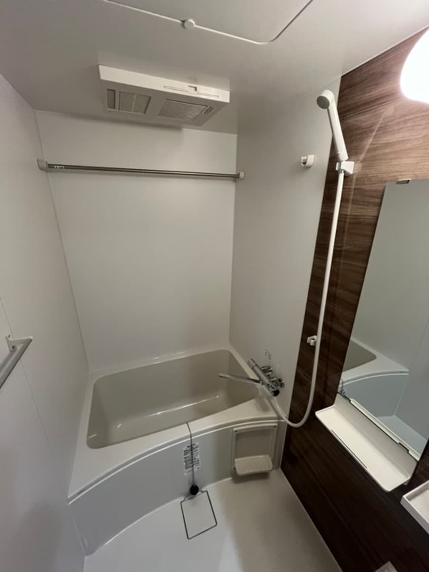 バス／シャワールーム等 セレニテ江坂ミラク