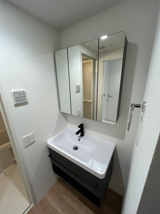 洗面 セレニテ江坂ミラク