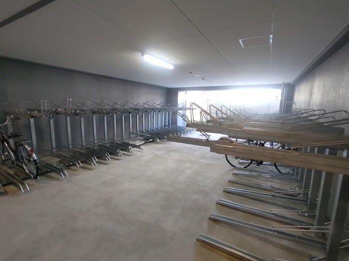 駐輪場 セレニテ江坂ミラク