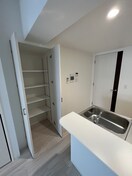 収納 セレニテ江坂ミラク