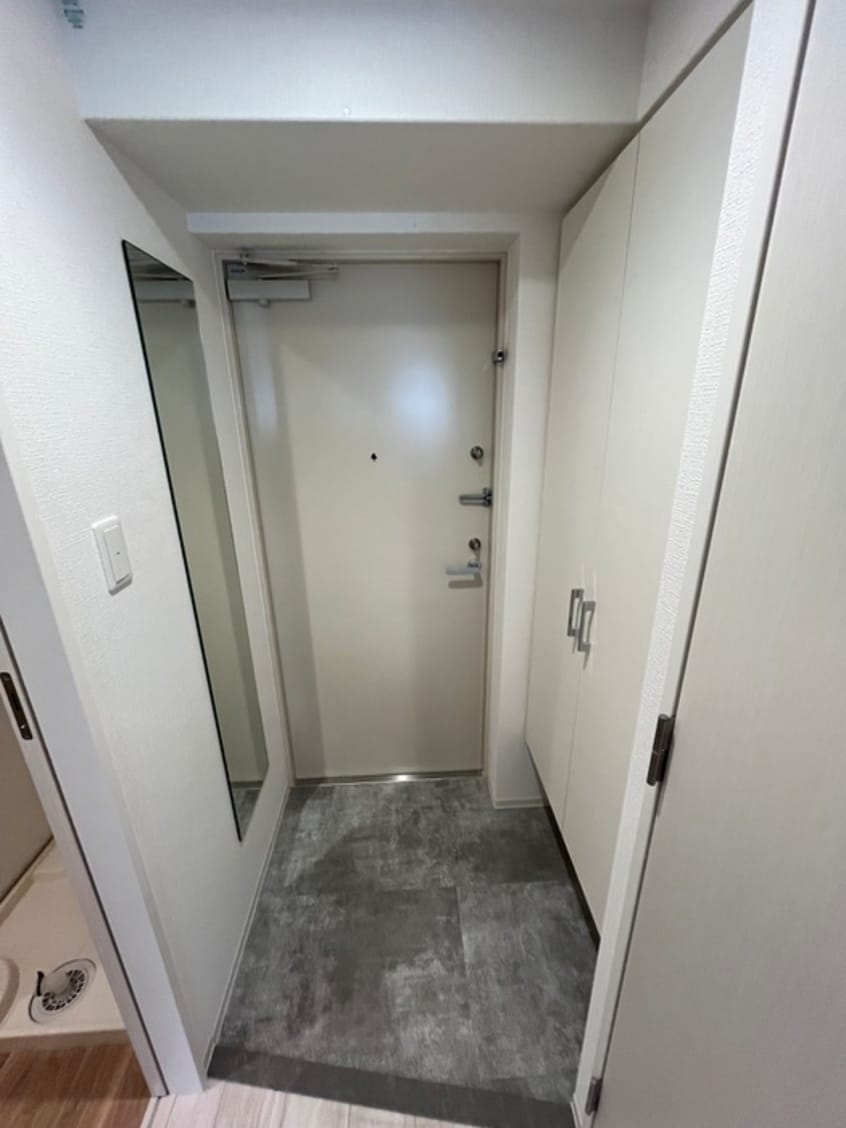 玄関 セレニテ江坂ミラク