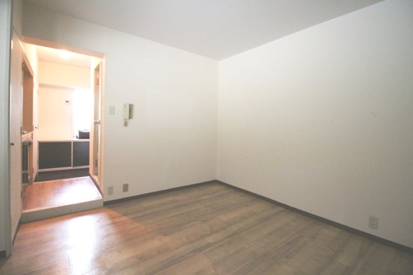 居室 ネオダイキョー芦屋川(110)