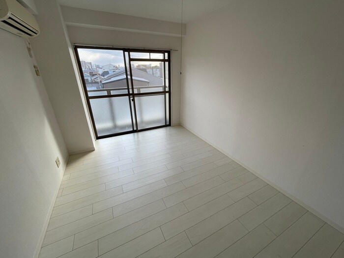 居室 ローレルハウス北畠