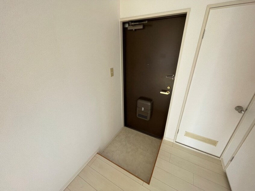 玄関 ローレルハウス北畠