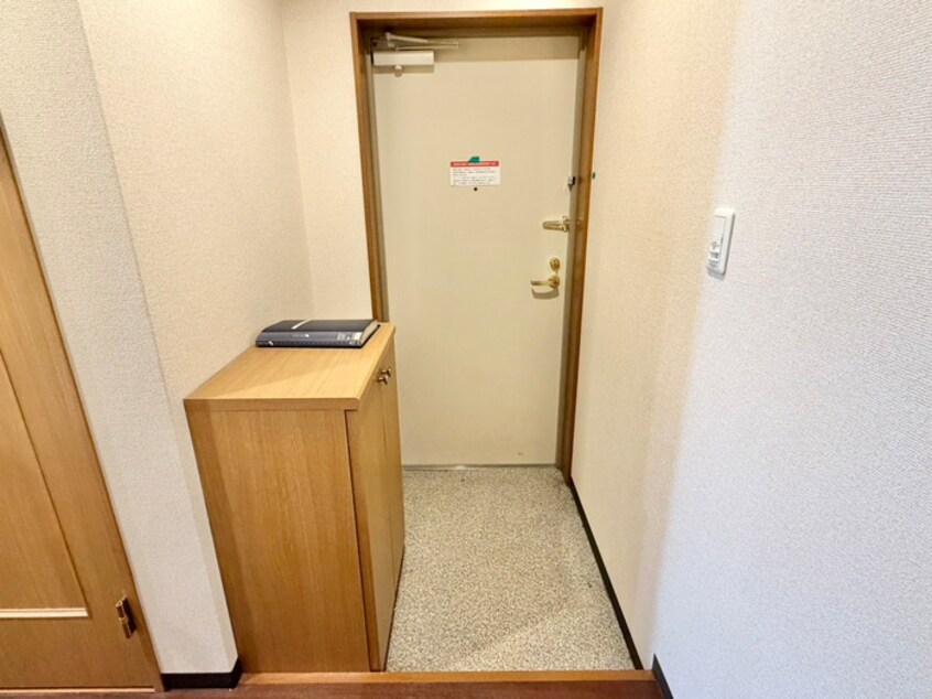 玄関 リバ－スクウェア１０３