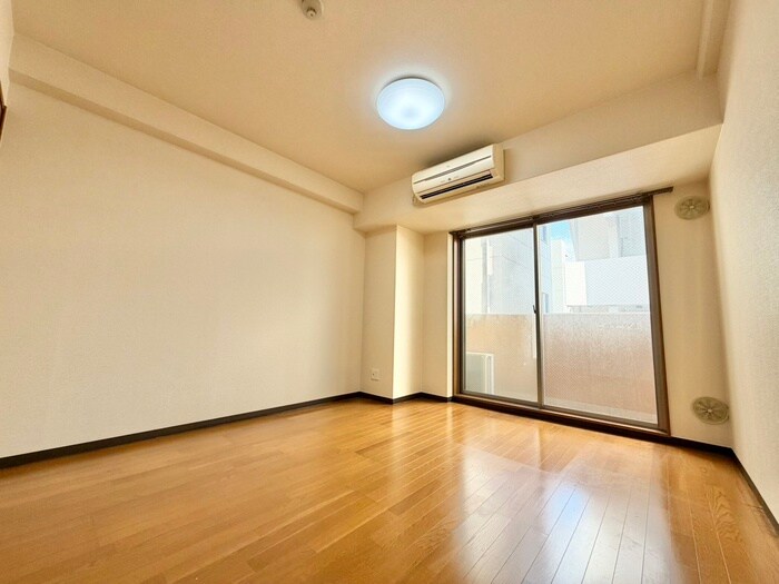 居室 リバ－スクウェア１０３