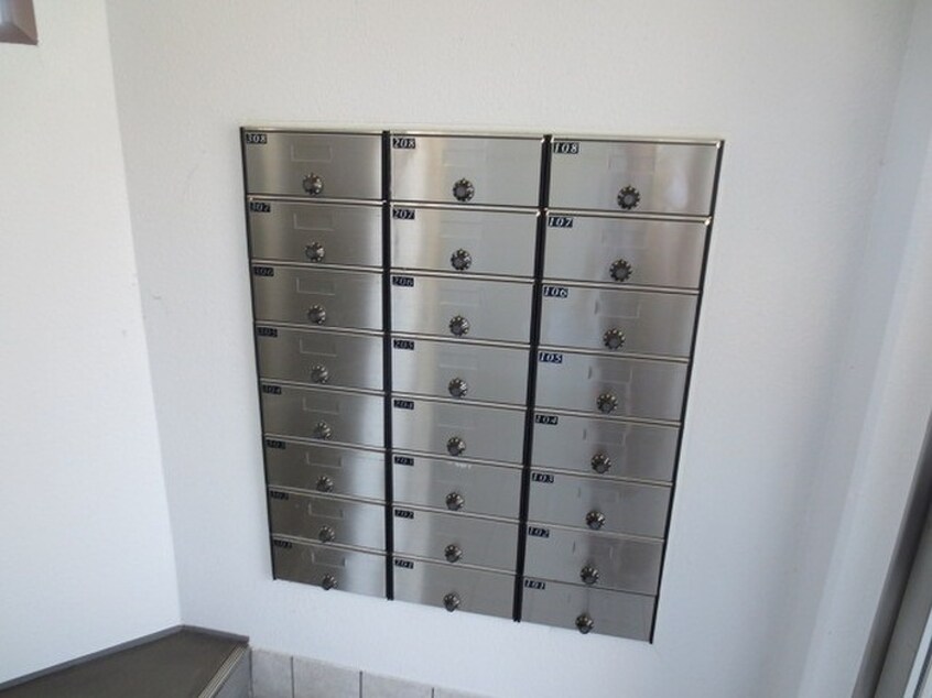 エントランス部分 フルール須磨