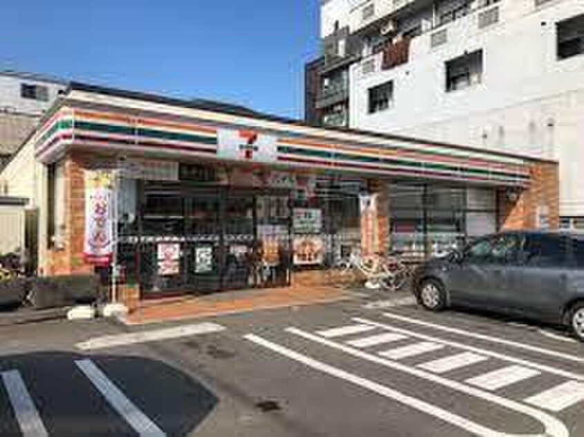 セブンイレブン大阪東中本3丁目店(コンビニ)まで304m サンシエロ東今里