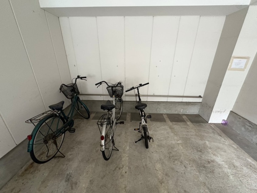 駐輪場 クレスト羽坂