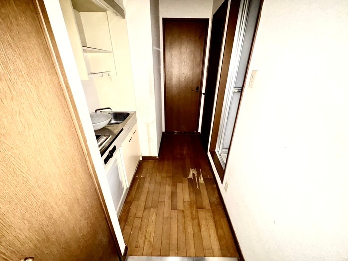 廊下 クレスト羽坂