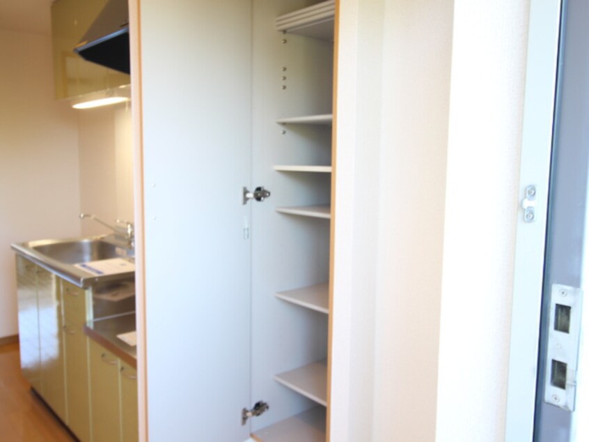 靴箱 フランディルりんくう