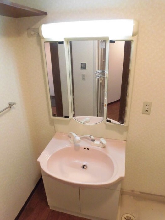 洗面 パインタワ－上町台