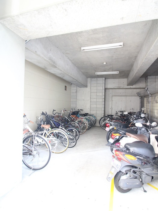 駐輪場 ラフォーレⅠ番館
