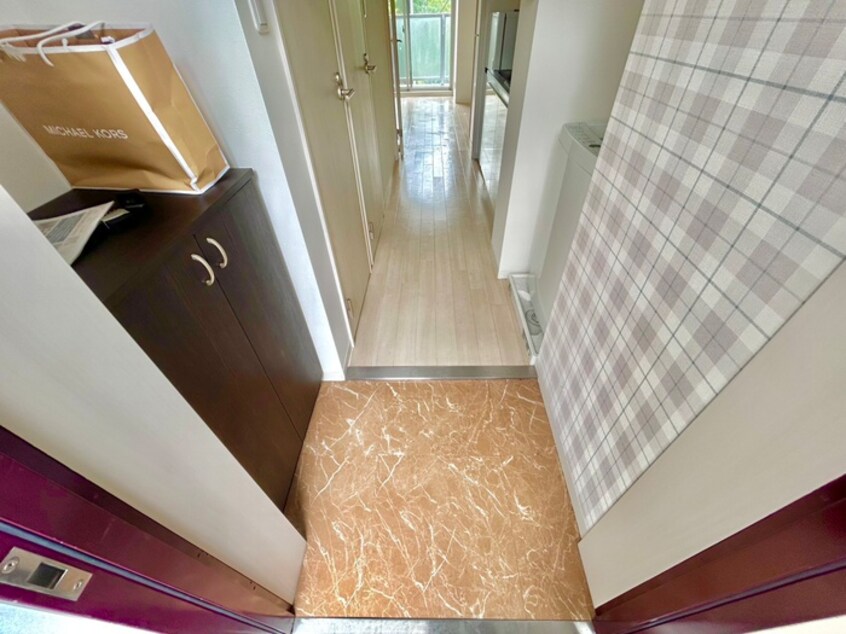 玄関 グランパシフィック塩草公園