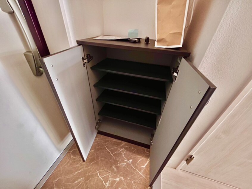 靴箱 グランパシフィック塩草公園