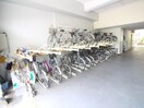 駐輪場 グランシャルマン新大阪