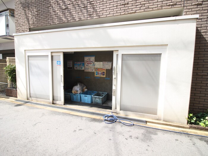 その他 グランシャルマン新大阪