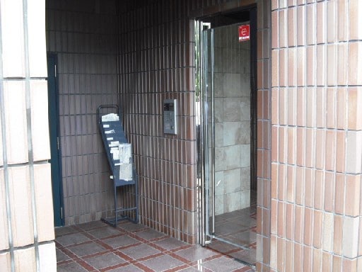 エントランス部分 旭ビル