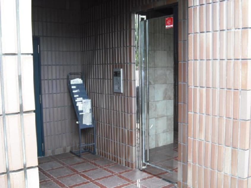 エントランス部分 旭ビル