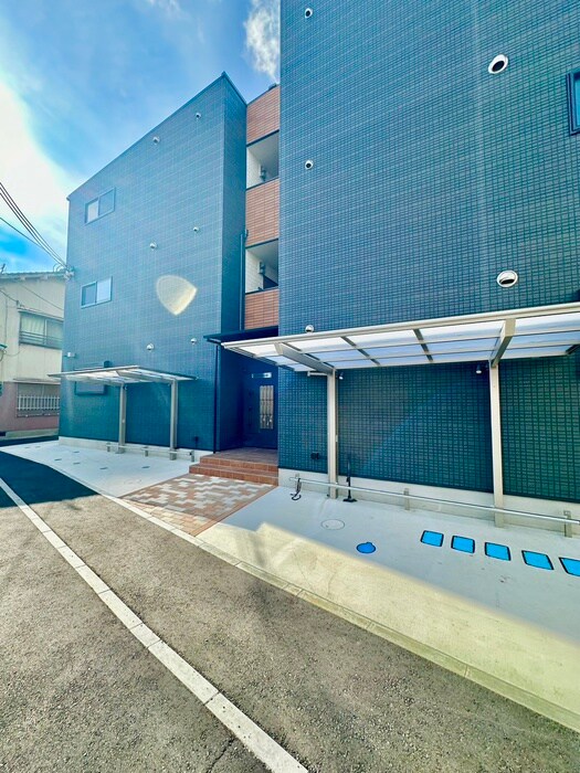 エントランス部分 Ｓｕｎ　Ｇａｒｄｅｎ　元町