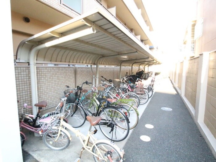 駐輪場 クローバー・ノース江坂