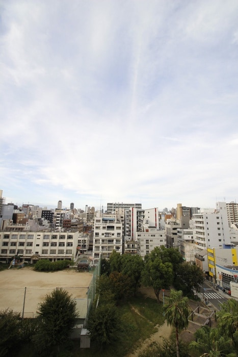 室内からの展望 ﾚｵﾝｺﾝﾌｫｰﾄ難波ﾌﾞﾗﾝ(307)