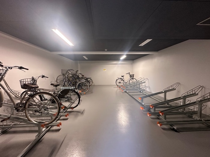 駐輪場 La Douceur南茨木