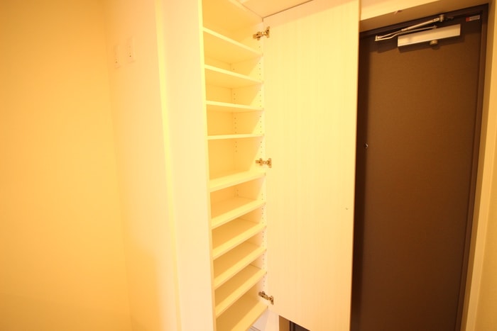 靴箱 La Douceur南茨木