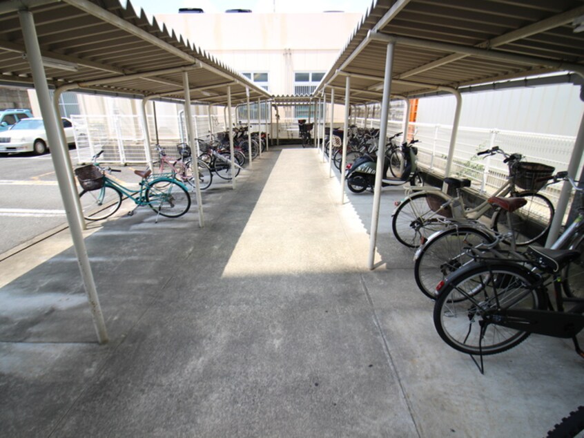 駐輪場 メロディーハイツ五月が丘