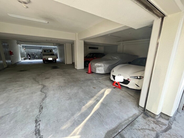 駐車場 レ－ベン千里山