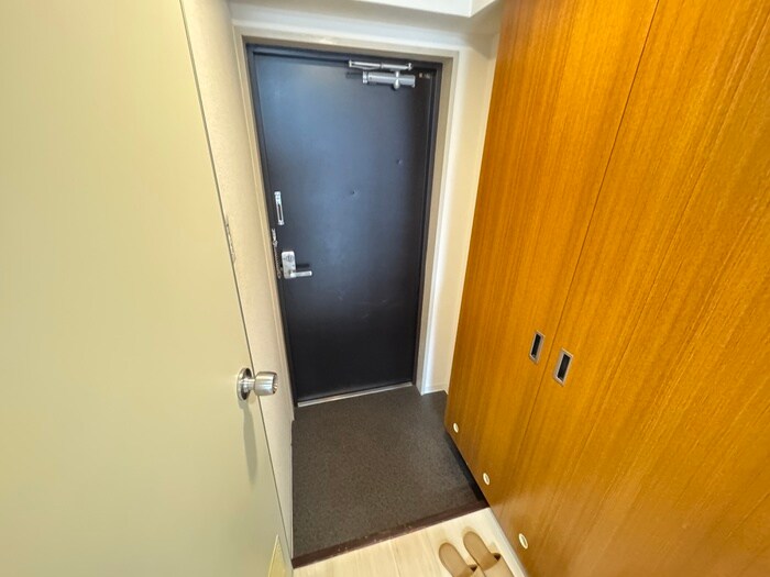 玄関 レ－ベン千里山