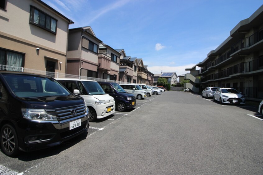 駐車場 ボンソワール深井