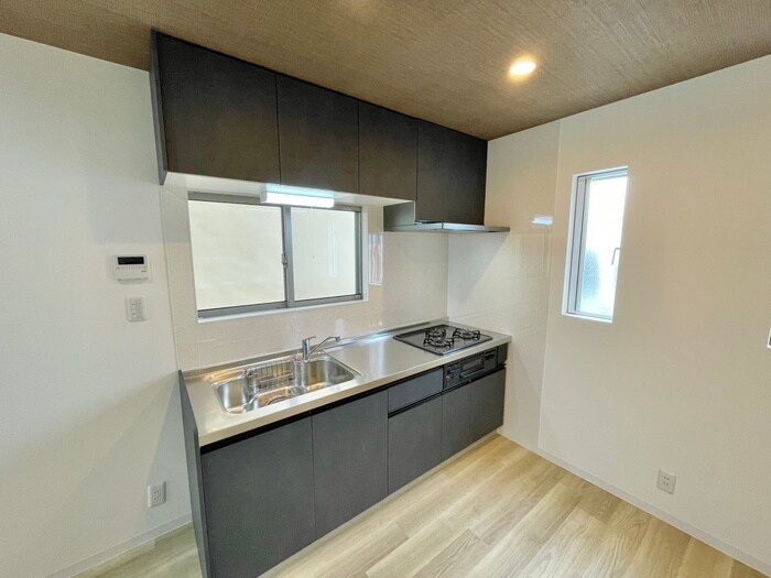 キッチン 離宮前町１丁目貸家