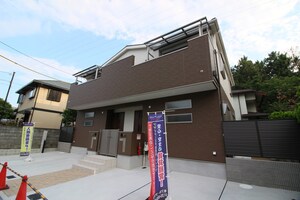吹田市佐竹台3丁目新築連棟