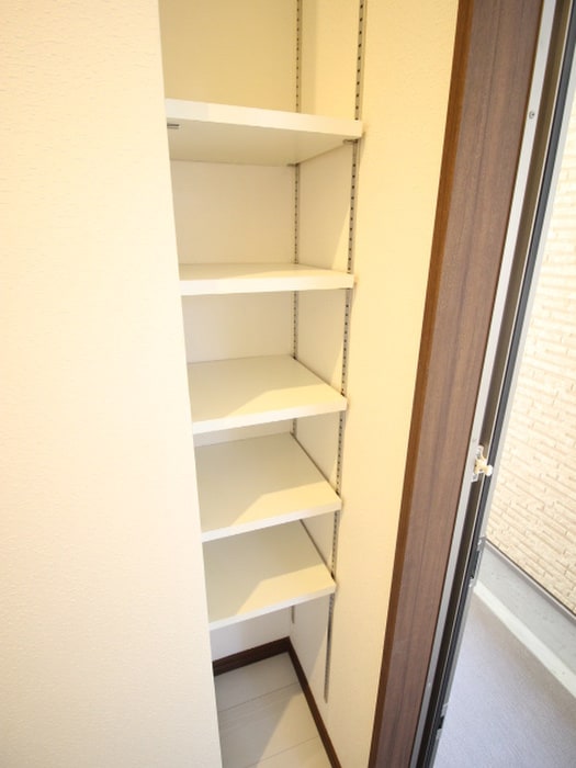 収納 エム・ステージ林寺