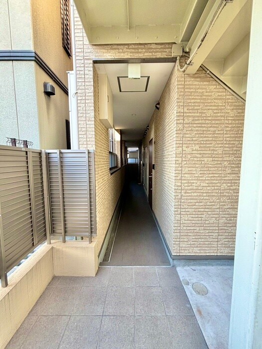 エントランス部分 エム・ステージ林寺