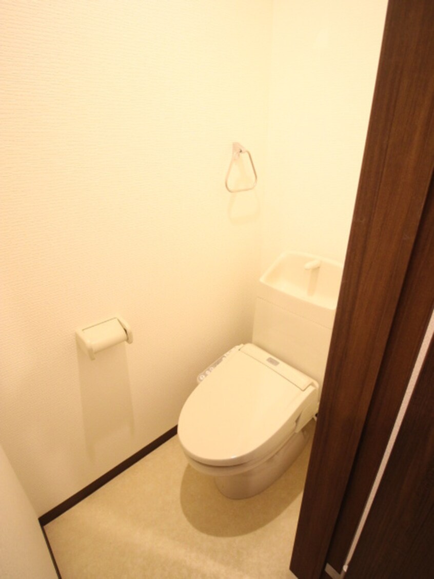 トイレ エム・ステージ林寺