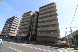 リブコート武庫川(701)