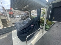バイク置き場